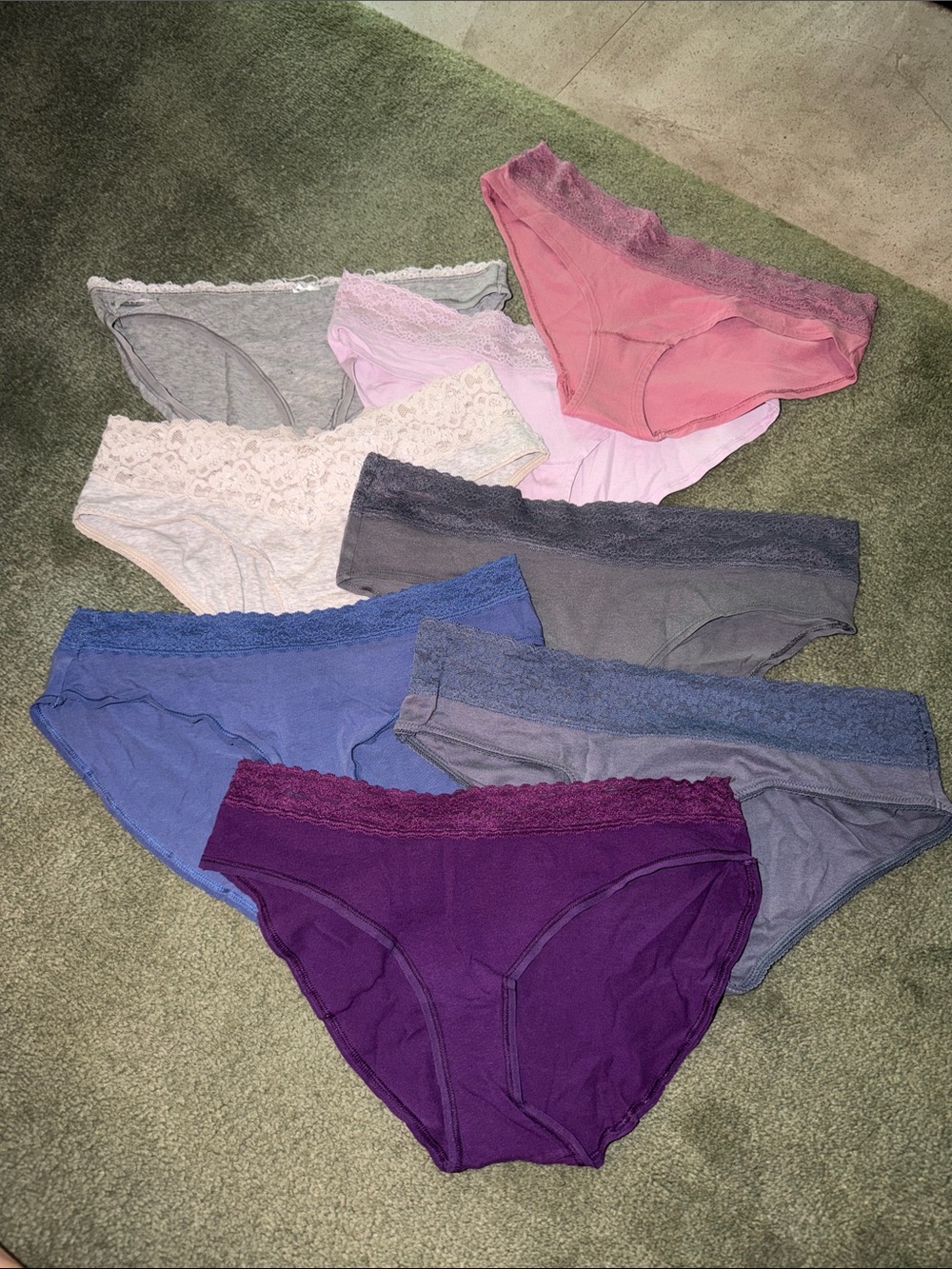 Used Mixed Lace-Trim Cotton Briefs - Assorted Colors - size medium